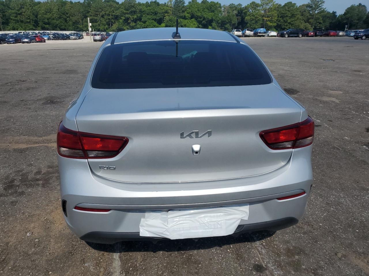 3KPA24ADXPE575229 KIA RIO LX