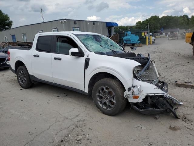 3FTTW8F98NRA09911 Ford MAVERICK X