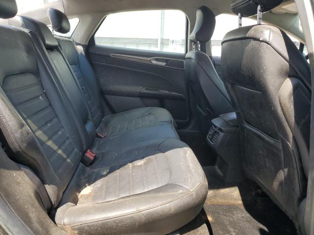 1FA6P0HD9G5102557 Ford FUSION SE