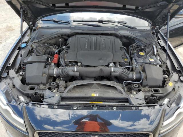 SAJBE4BV7GCY09130 Jaguar XF PRESTIG