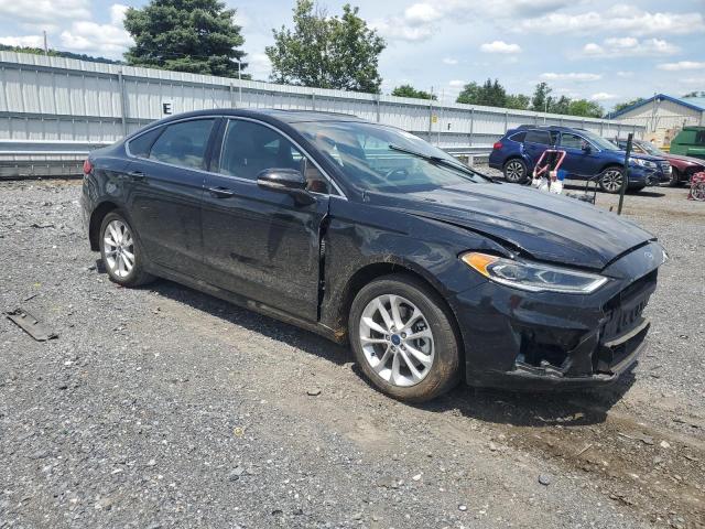 3FA6P0SU9KR245698 Ford FUSION TIT
