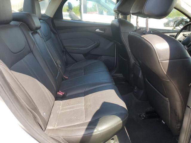 1FADP3F22EL154888 Ford FOCUS SE