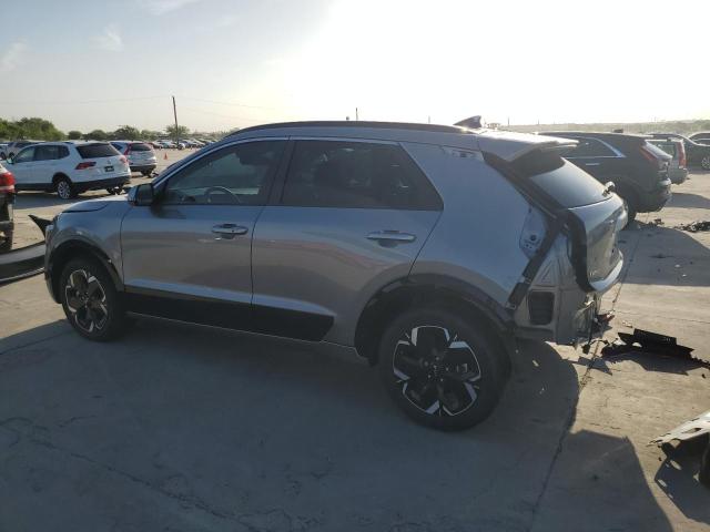 KNDCR3L16P5023398 KIA Niro Wind