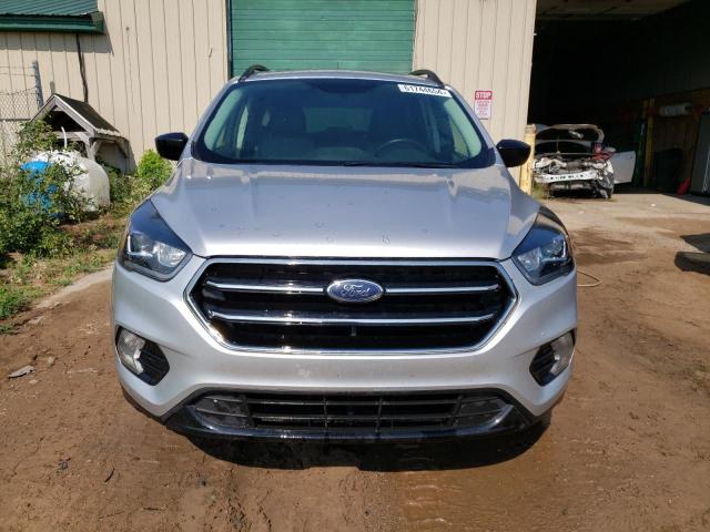 1FMCU9GD6JUD58126 Ford ESCAPE SE