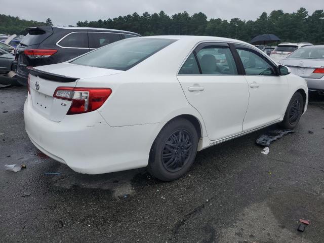 4T1BF1FK5EU359944 Toyota CAMRY L