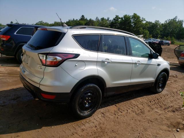1FMCU9GD6JUD58126 Ford ESCAPE SE
