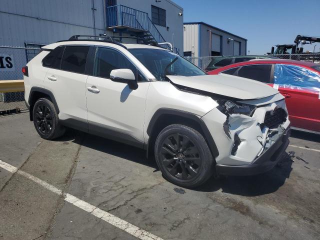 2T3C1RFV8MW170867 Toyota RAV4 XLE P