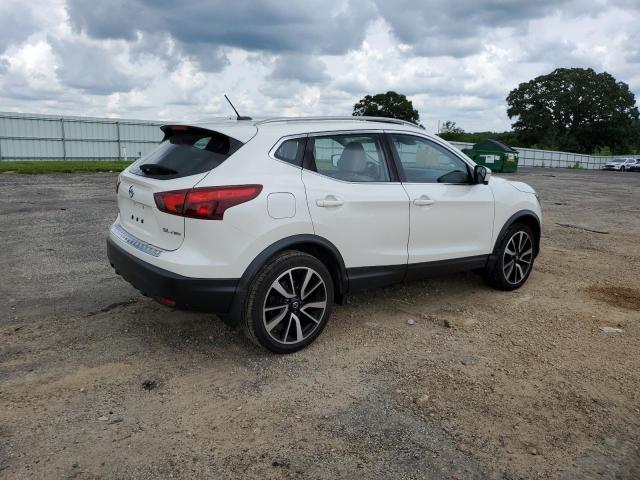 JN1BJ1CR2JW288532 Nissan ROGUE SPOR