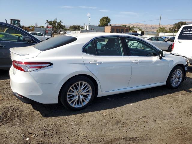 4T1F31AK9LU012695 Toyota CAMRY XLE