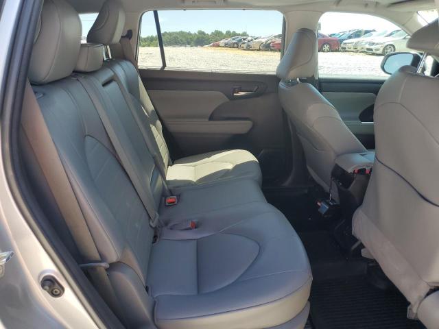 5TDGZRAH5NS103741 Toyota Highlander