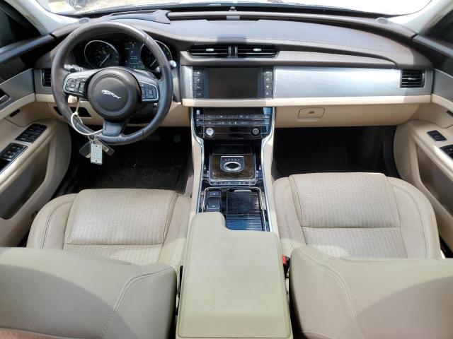 SAJBE4BV7GCY09130 Jaguar XF PRESTIG