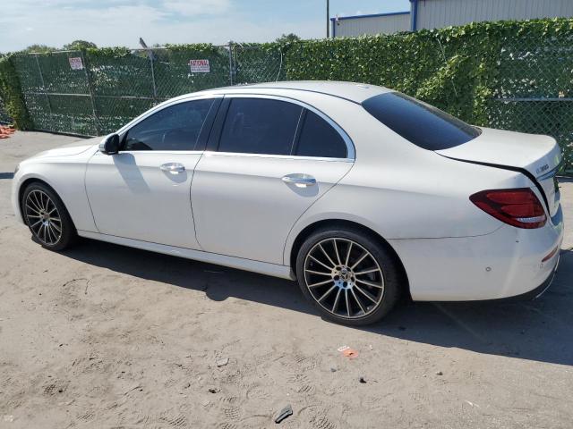 WDDZF4JB7JA472579 Mercedes-Benz E 300