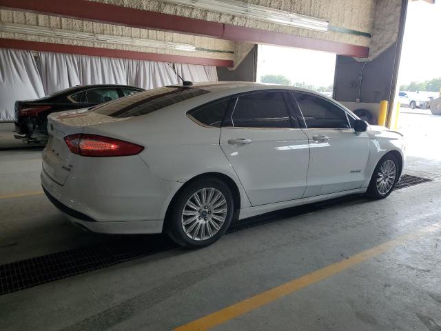 3FA6P0LU0FR209600 Ford FUSION SE