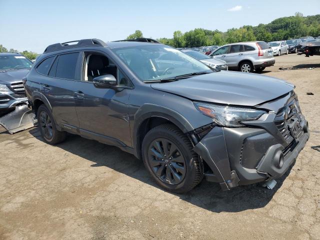 4S4BTAJC2P3131899 Subaru Outback On