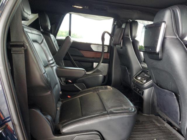 5LMJJ3LT8KEL20366 Lincoln Navigator