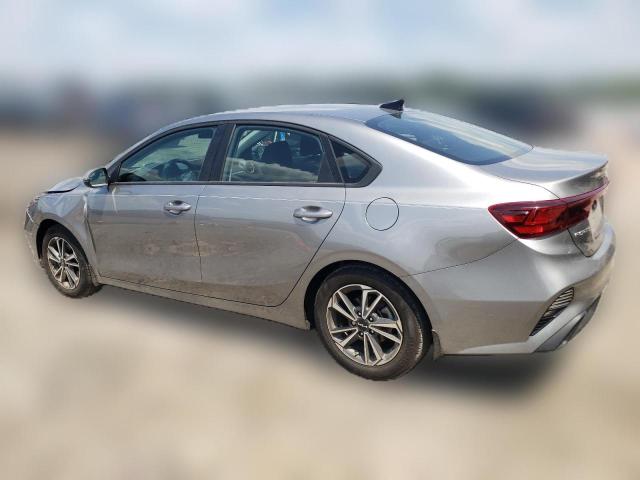 3KPF24AD5NE434961 KIA FORTE FE