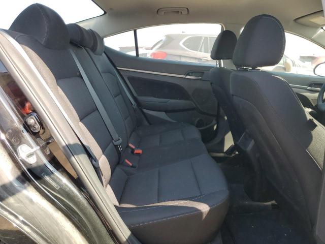 5NPD84LF6JH358242 Hyundai ELANTRA SE