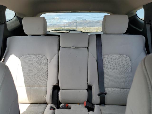 5NMZUDLB2HH033223 Hyundai SANTA FE S