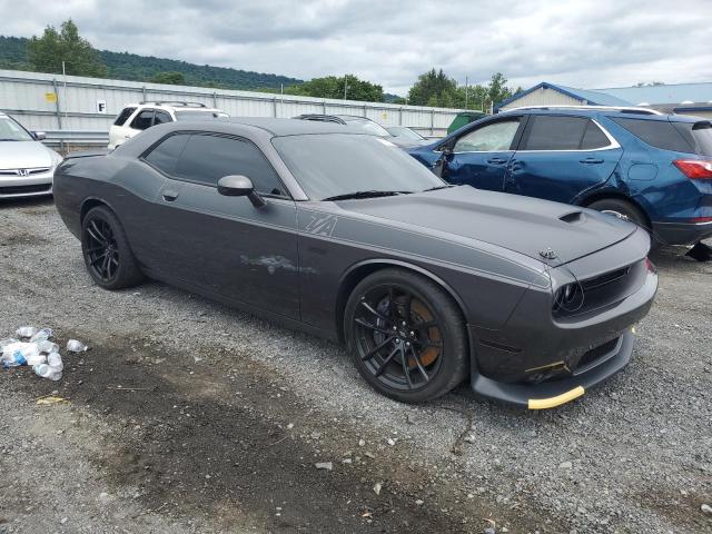 2C3CDZFJ1JH123958 Dodge Challenger
