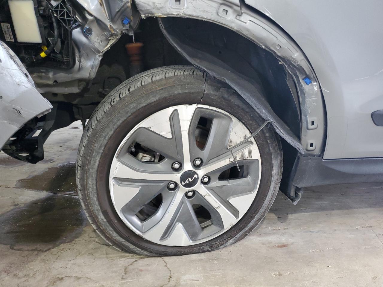 KNDCC3LG2N5159983 KIA NIRO S