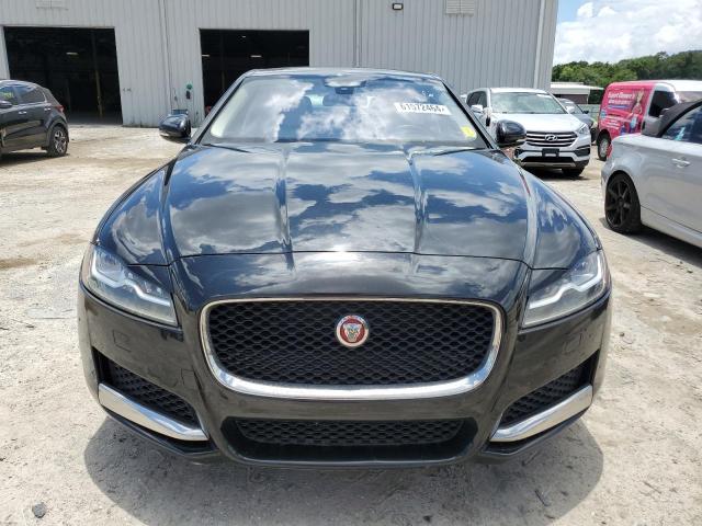 SAJBE4BV7GCY09130 Jaguar XF PRESTIG