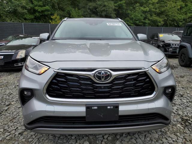 5TDKDRBH7RS561097 Toyota Highlander