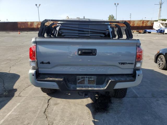 5TFCZ5AN4HX118615 Toyota TACOMA DOU
