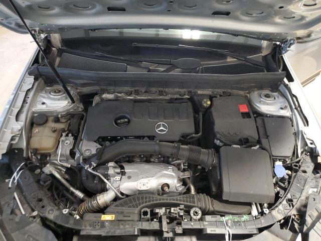W1N4M4HB7LW018153 Mercedes-Benz Glb 250 4m