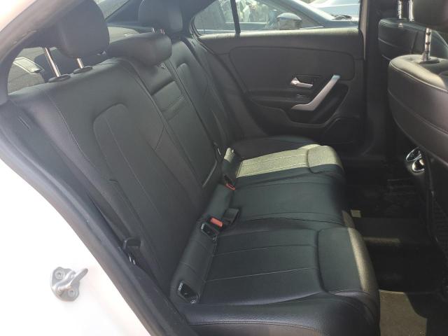 WDD3G4FB2LW038300 Mercedes-Benz A 220 4mat