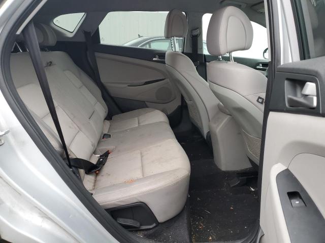 KM8J3CA48JU693243 Hyundai TUCSON SEL