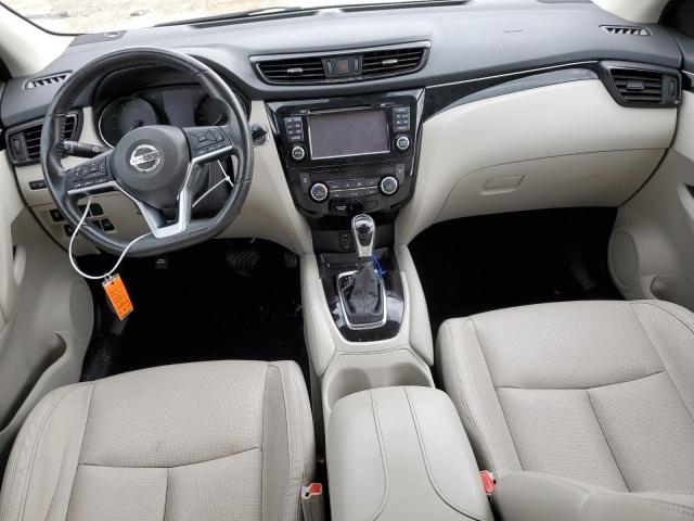 JN1BJ1CR2JW288532 Nissan ROGUE SPOR