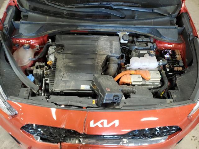 KNDCC3LC6N5529684 KIA NIRO TOURI