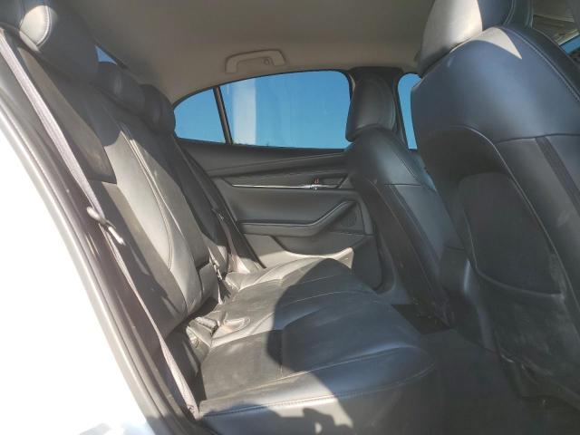 JM1BPADL1K1116688 Mazda 3 PREFERRE
