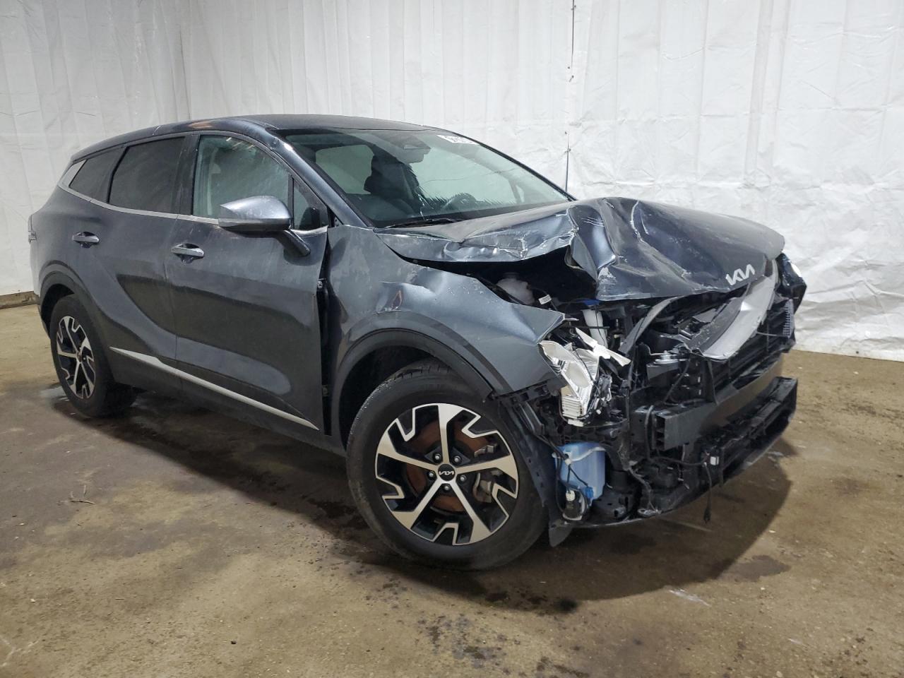 5XYK33AFXPG095997 KIA SPORTAGE E