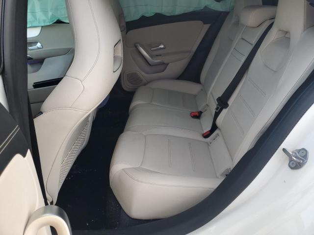 W1K5J4GB1LN084196 Mercedes-Benz CLA