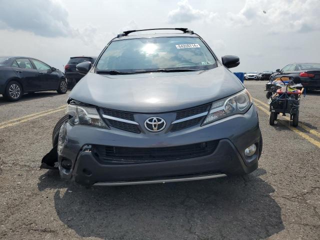 JTMDFREV5FD172213 Toyota RAV4 LIMIT