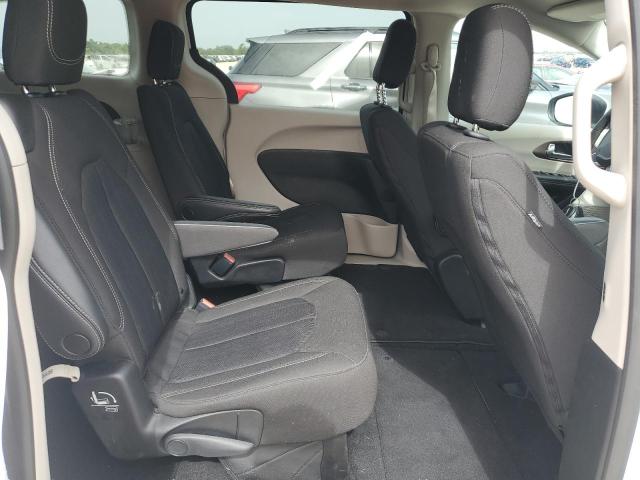 2C4RC1CG9PR606796 Chrysler Voyager Lx