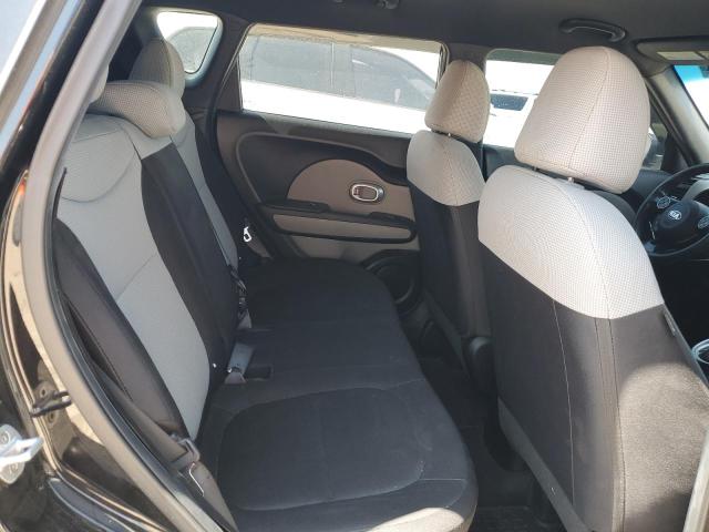 KNDJN2A28J7589597 KIA Soul