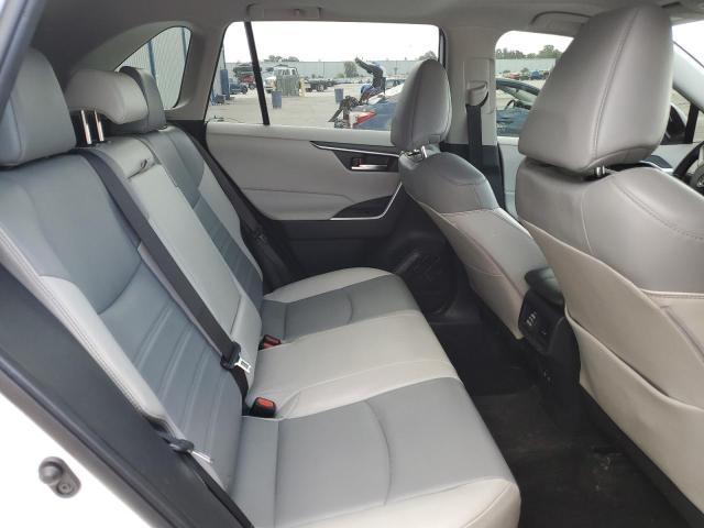 JTMC1RFVXKD030474 Toyota RAV4 XLE P