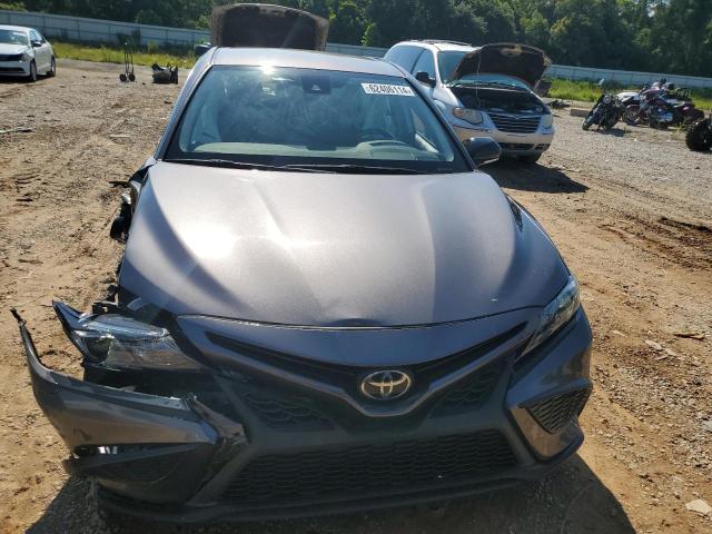 4T1G11AK3NU627045 Toyota CAMRY SE