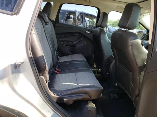 1FMCU9GD6JUD58126 Ford ESCAPE SE