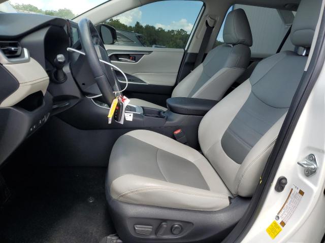 JTMC1RFVXKD030474 Toyota RAV4 XLE P