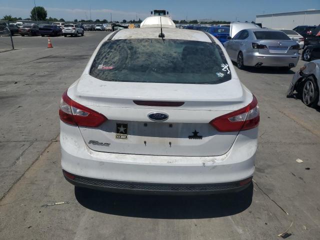 1FADP3E24EL284690 Ford 2014