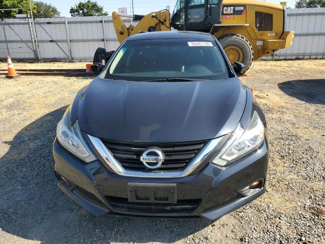 1N4AL3AP5JC211595 Nissan 2018