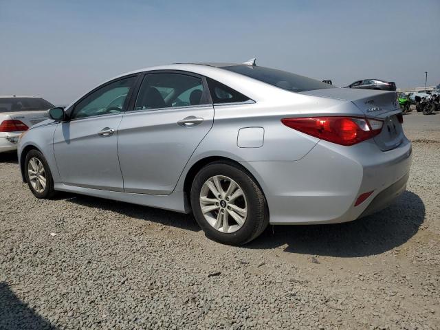 5NPEB4AC3EH898748 Hyundai gamma