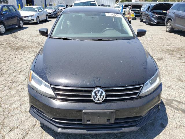 3VW267AJ0GM228432 Volkswagen 2016