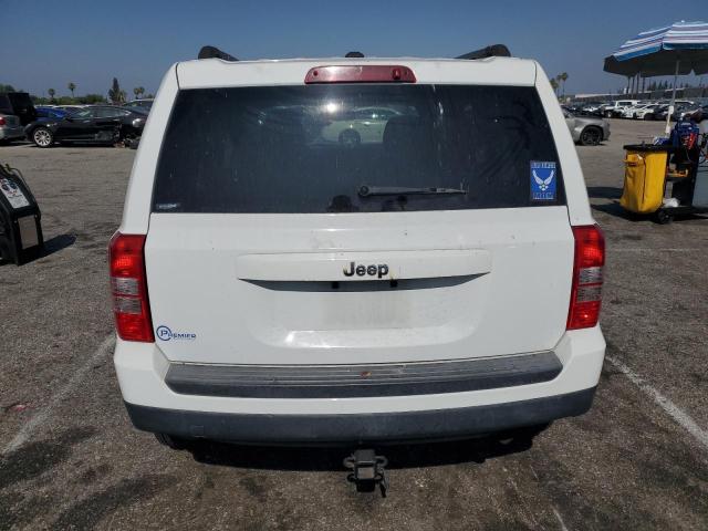 1C4NJPBA2GD693237 Jeep 2016