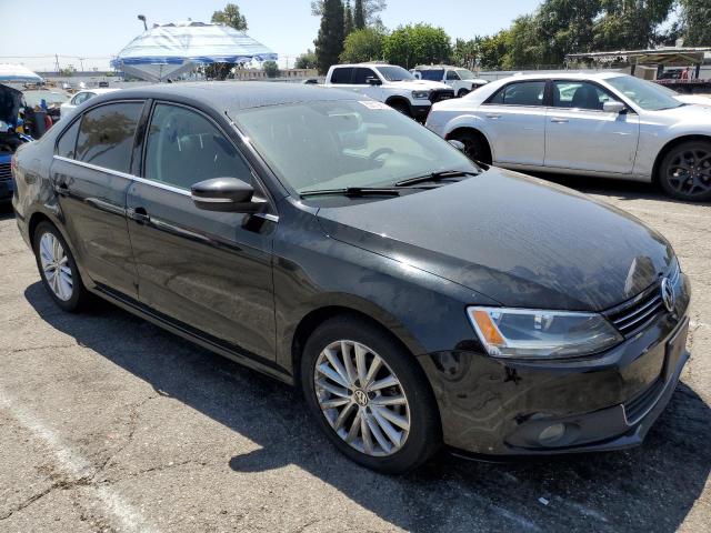 3VWLL7AJ8EM367587 Volkswagen 2014