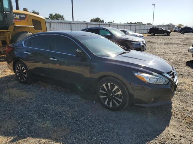 1N4AL3AP5JC211595 Nissan 2018