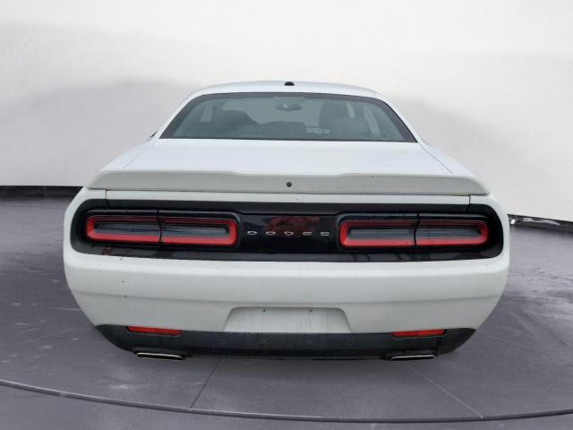 2C3CDZJG5NH254392 Dodge Challenger Gt